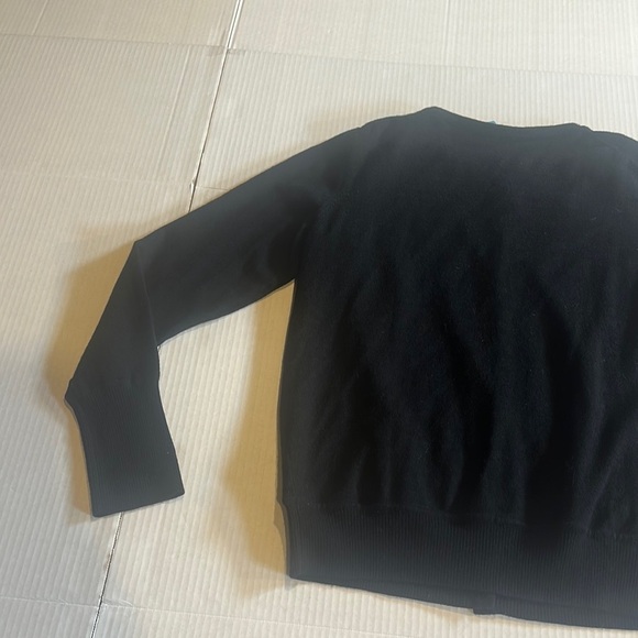 Escada Sport Black Button-Up Cardigan w inside chain design 75% merino wool sz M - Picture 10 of 14